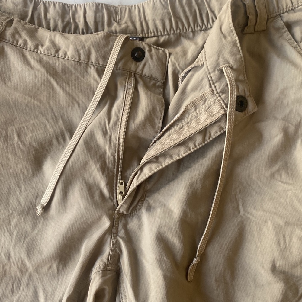 THE NORTH FACE Womens Shorts 6 long 7” inseam - Picture 5 of 9